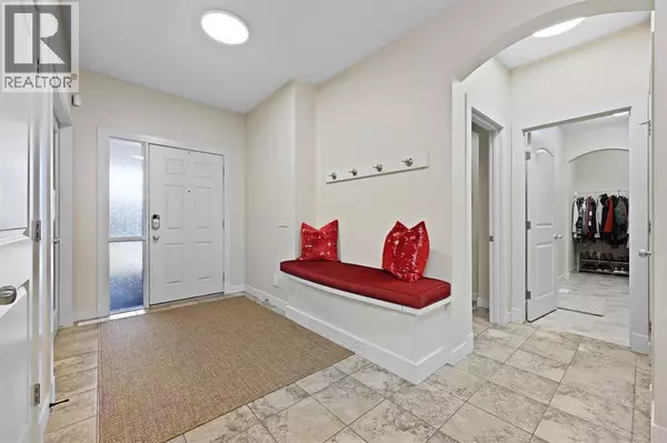 Calgary, AB T2Z4R1,103 Elgin Estates Hill SE