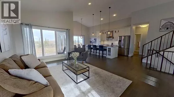 Diamond Valley, AB T0L0H0,130 Riverwood Crescent SW