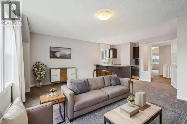 Calgary, AB T3R0N6,15 Sherwood Gate NW