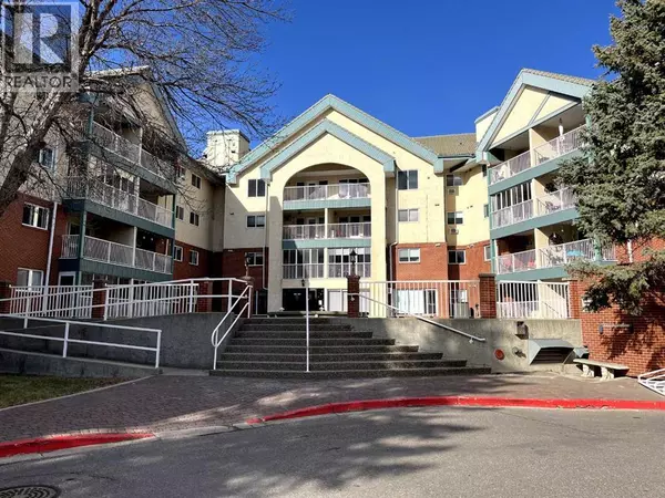 208, 20 3 Street S, Lethbridge, AB T1J4P1