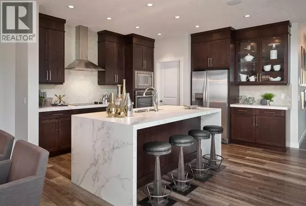 Calgary, AB T3P2E7,529 Lucas Way NW