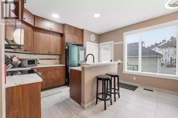 Calgary, AB T2Z3V3,23 Prestwick Park SE