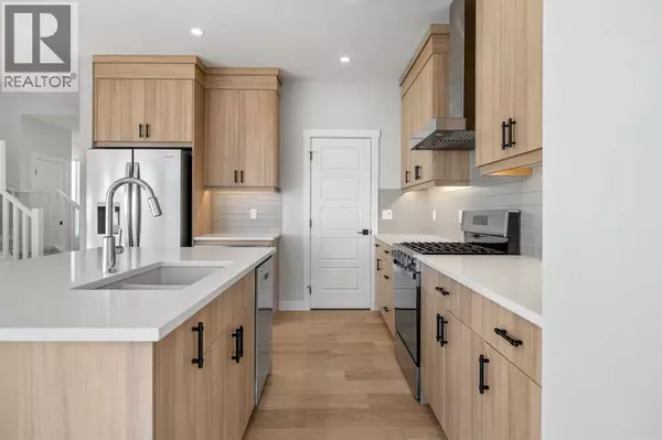 Calgary, AB T2X6H4,63 Creekstone Common SW