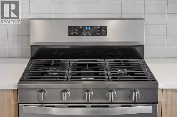 Calgary, AB T2X6H4,63 Creekstone Common SW