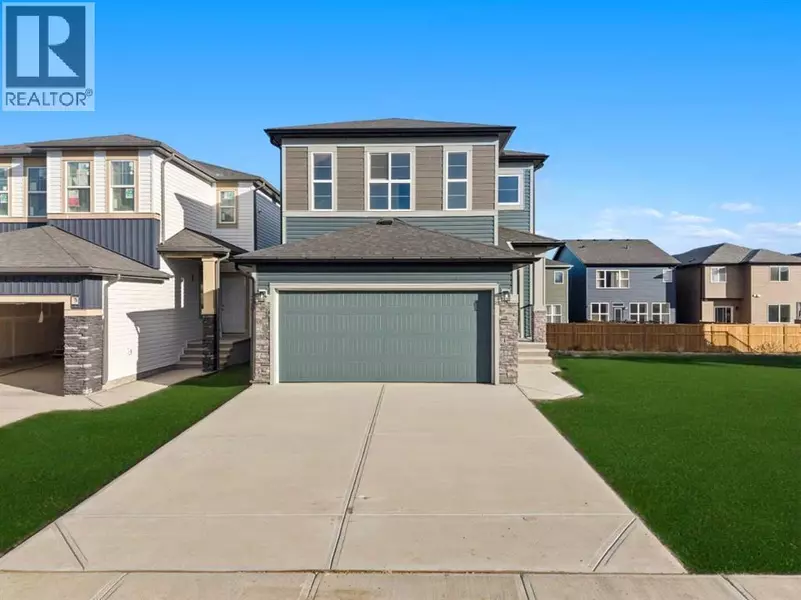 38 Amblefield Common NW, Calgary, AB T3P2L7
