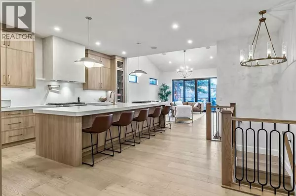 Calgary, AB T3E5E3,56 Lissington Drive SW