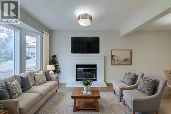 Calgary, AB T2W5T6,246 Cedarwood Park SW