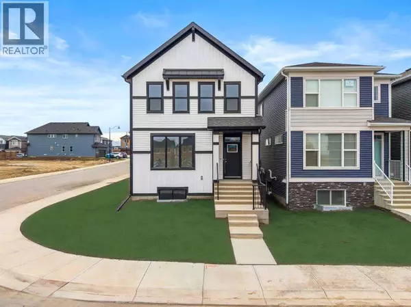 64 Homestead View NE, Calgary, AB T3J5W2