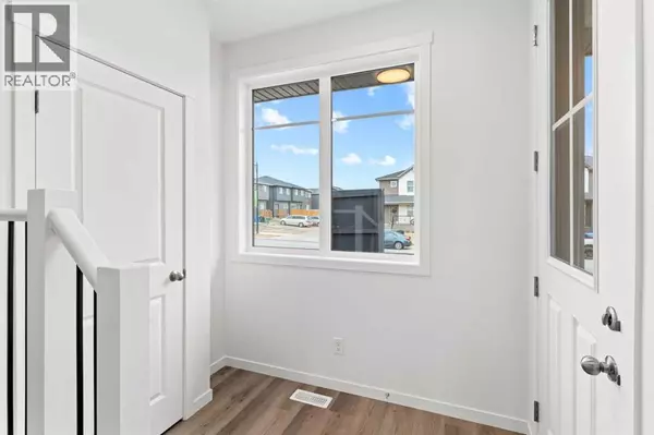 Calgary, AB T2X5G8,918 Creekside Boulevard SW