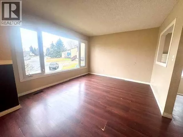 Grande Prairie, AB T8V5T7,7104 99C Street