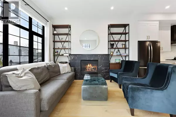 Calgary, AB T2T5A4,4929 20 Street SW