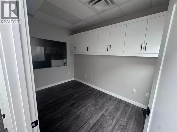 Calgary, AB T3N2B1,1015, 4231 109 Avenue NE