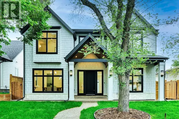 6312 Lacombe Way SW, Calgary, AB T3E5T3