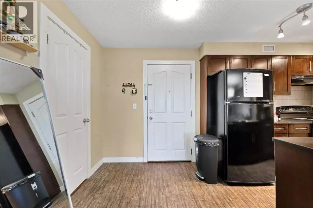 Calgary, AB T3J0M1,404, 355 Taralake Way NE