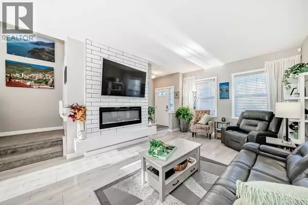 Calgary, AB T3X2J4,1362 Legacy Circle SE