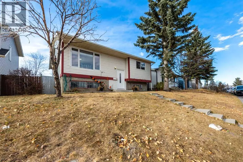 Calgary, AB T3J1W8,55 Falton Rise NE