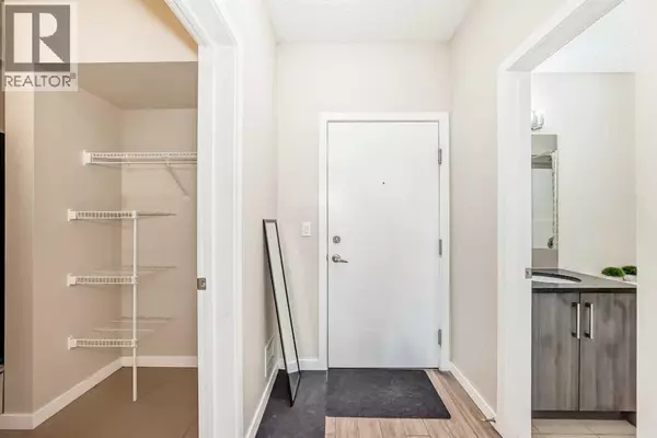 Calgary, AB T3M2G7,315, 402 Marquis Lane SE