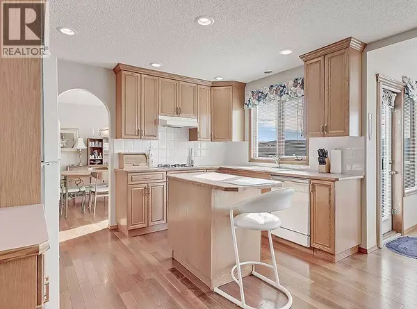 Calgary, AB T3K4G6,352 Macewan Park View NW