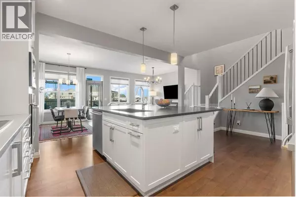 Calgary, AB T3P0S3,135 Evanscrest Way NW