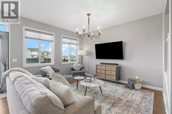 Calgary, AB T3P0S3,135 Evanscrest Way NW