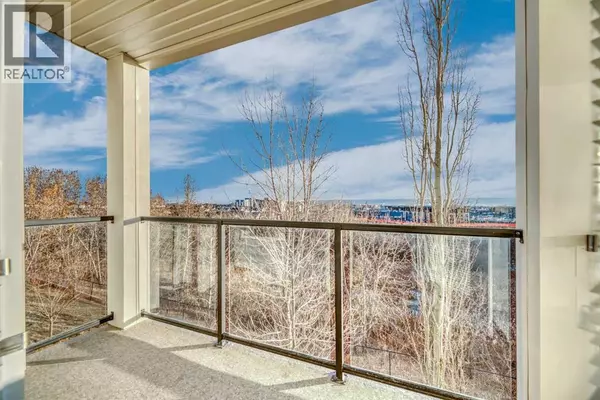 Calgary, AB T3G5T2,2210, 928 Arbour Lake Road NW