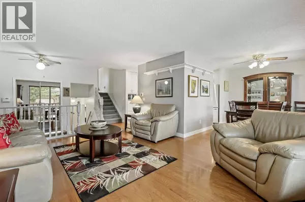 103 Sandarac Place NW, Calgary, AB T3K2Y5