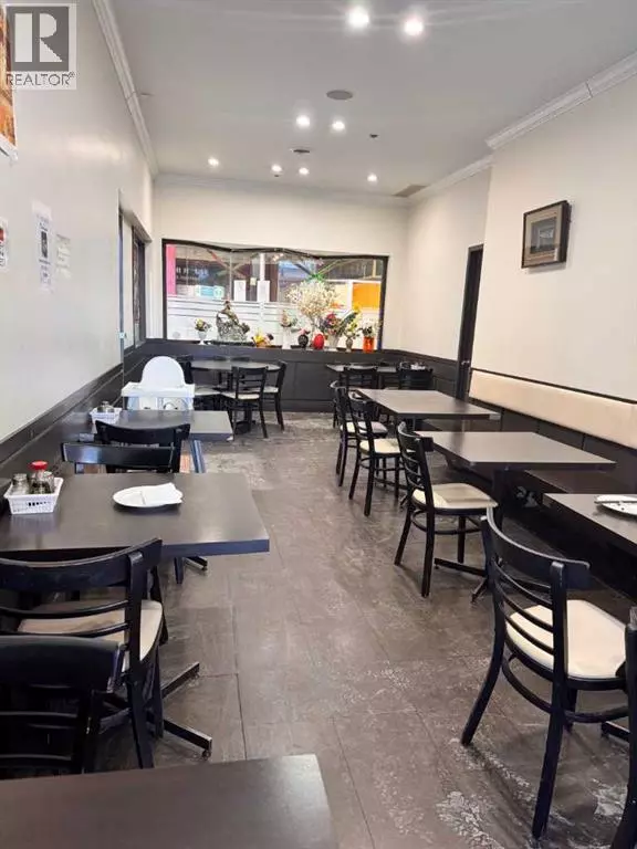 Calgary, AB T2G2B9,123 Any Street