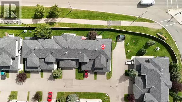 21, 102 Canoe Square SW, Airdrie, AB T4B2Z1