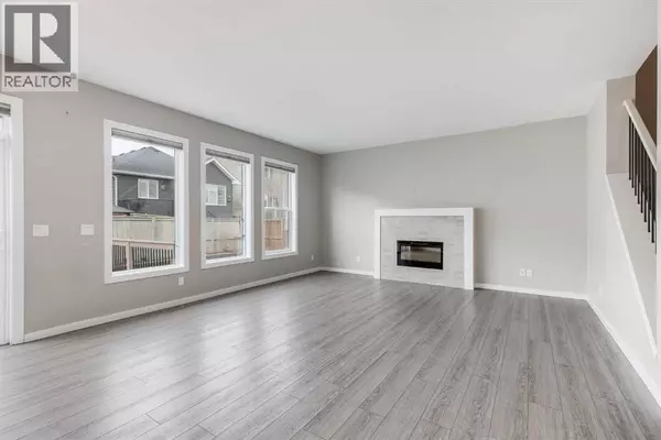 Airdrie, AB T4B5C7,511 Bayview Way SW