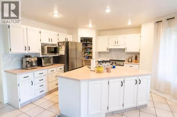 Calgary, AB T2X2X3,33 Sundown Close SE