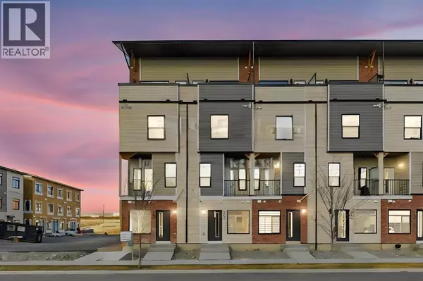 102, 156 Park Street, Cochrane, AB T4C3H3