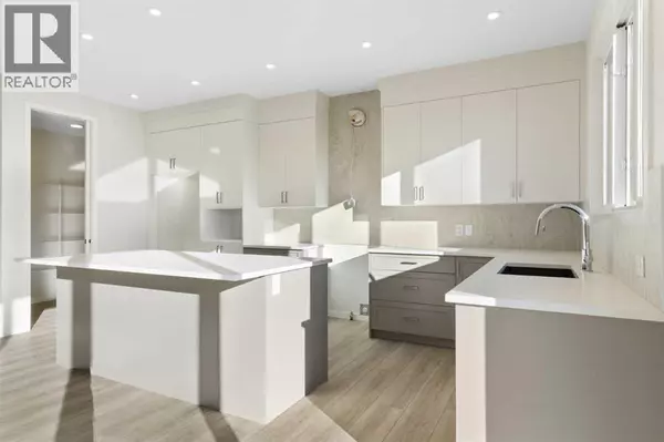 218 West Grove Lane SW, Calgary, AB T3H6E3