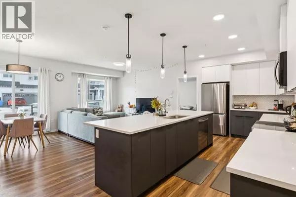 1105, 33 Carringham Gate NW, Calgary, AB T3P1X7