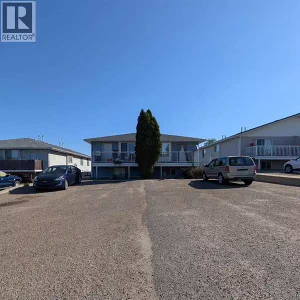 Medicine Hat, AB T1A8N6,72 Valleyview Drive SW