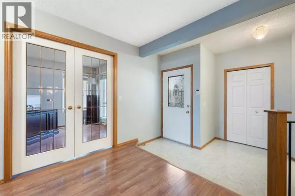 Calgary, AB T3K4T7,42 Harvest Grove Close NE