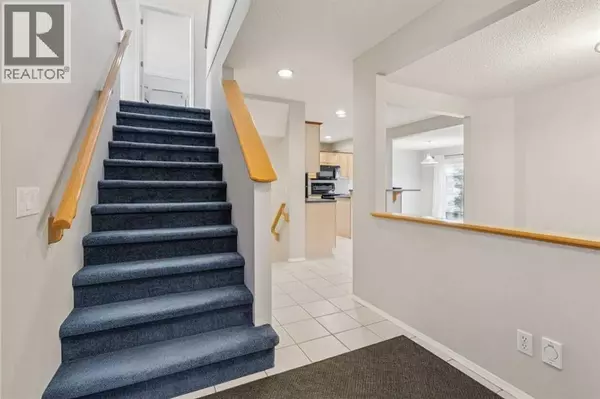 Calgary, AB T2Y4G6,146 Everwillow Close SW