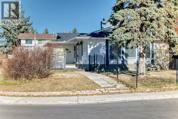 130 Braniff Crescent SW, Calgary, AB T2W2M4