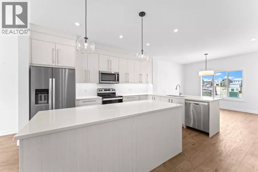 99 Raven Point SE, Calgary, AB T3S0E8