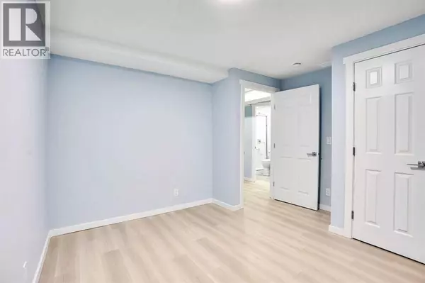 Airdrie, AB T4B0H8,229 Luxstone Way SW