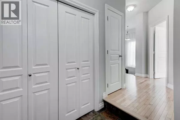 Okotoks, AB T1S2J7,61 Tucker Circle