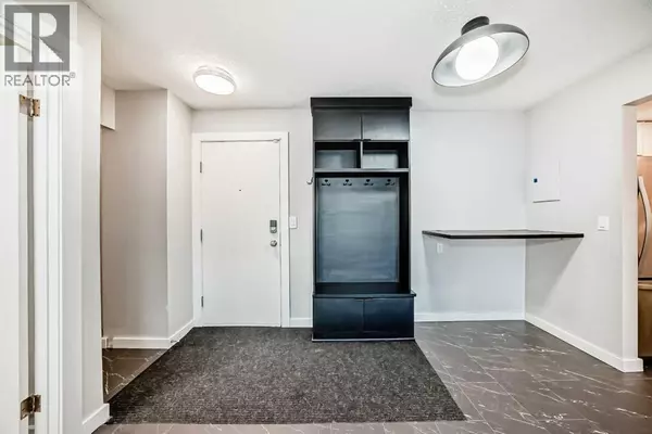 Calgary, AB T3A2M8,201, 3727 42 Street NW