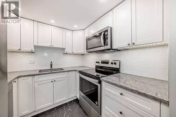 Calgary, AB T3A2M8,201, 3727 42 Street NW