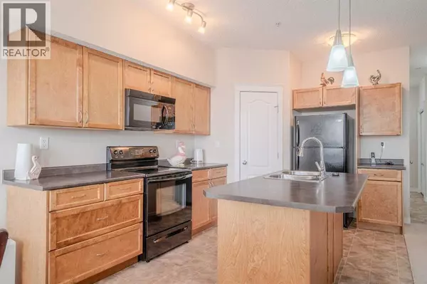 Airdrie, AB T4B0M9,1202, 2370 Bayside Road SW