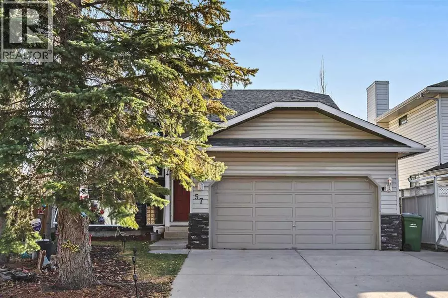 57 Shannon Circle SW, Calgary, AB T2Y2K4