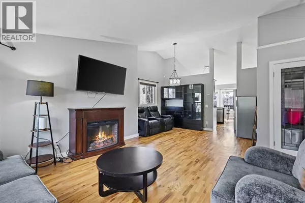 Calgary, AB T2Y2K4,57 Shannon Circle SW