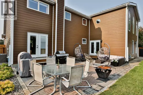 Taber, AB T1G1H8,5831 46A Street