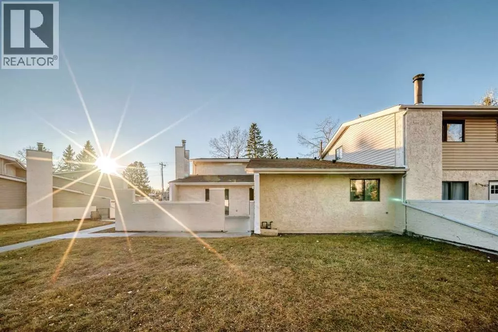 Calgary, AB T2L1Y3,2301, 3500 Varsity Drive NW