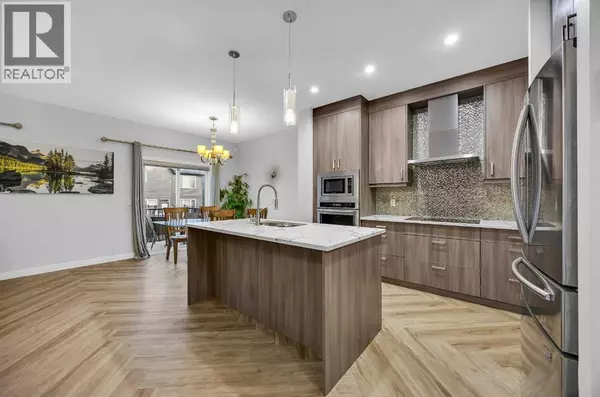 Calgary, AB T3R0T8,320 Nolancrest Circle NW