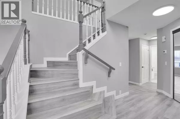 Calgary, AB T2Z2G2,195 Mt Reliant Place SE