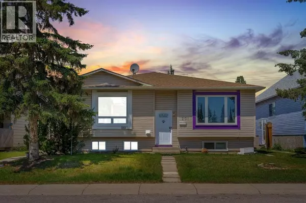 199 Cedardale Road SW, Calgary, AB T2W5A8